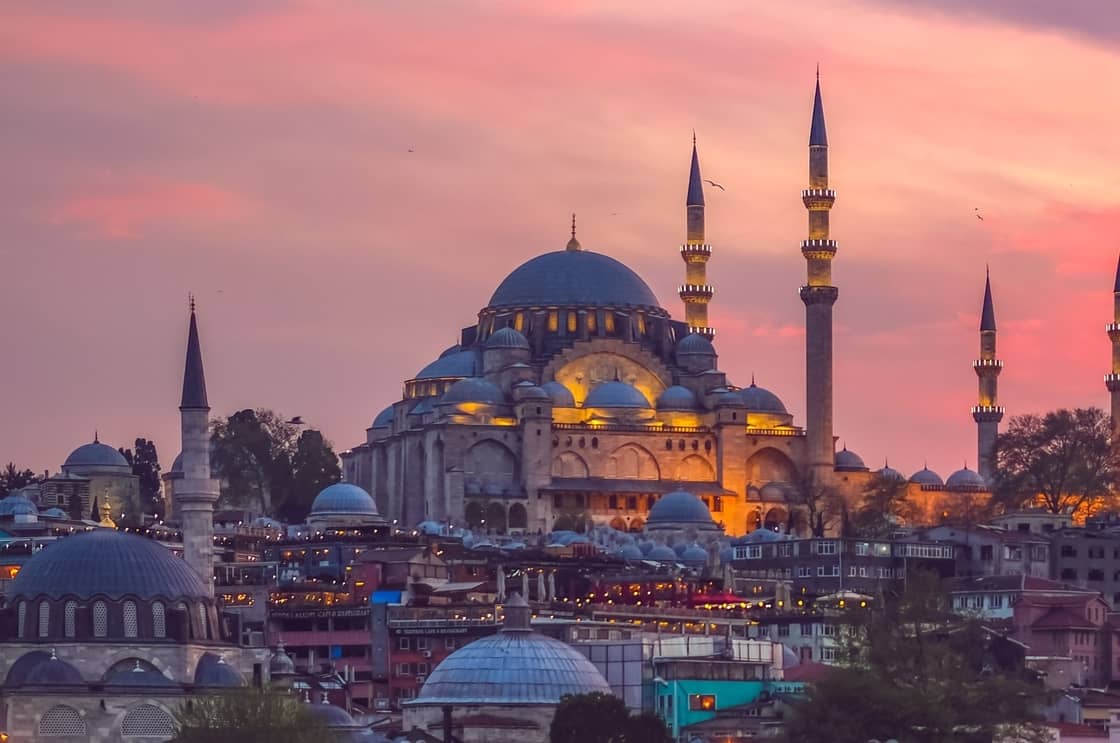 تور استانبول بسته سفر تاریخی طبیعت گردی