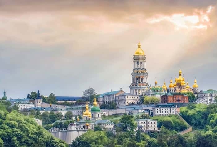 تور اوکراین بسته سفر اقتصادی
